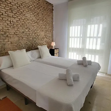 شقة Rentalsevilla Teatinos