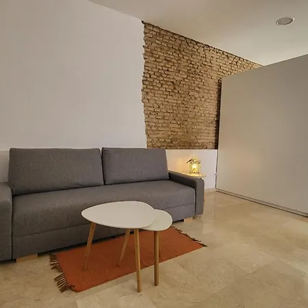 Rentalsevilla Teatinos Lejlighed