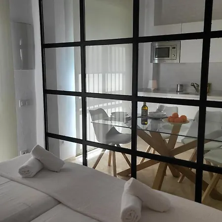 Rentalsevilla Teatinos Lejlighed